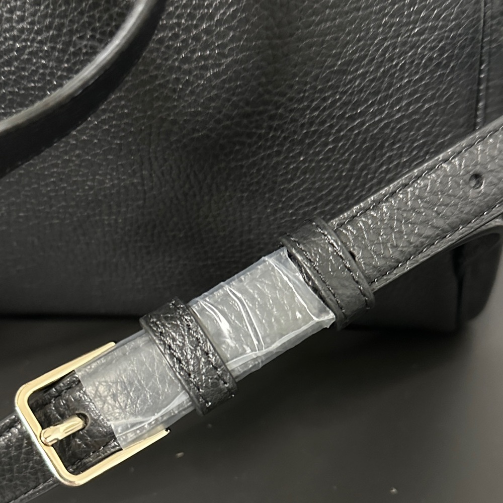 Kate Spade Black Pebbled Backpack NWOT.Fits IPad Plastic on Hardware 💯 Authentic - Picture 6 of 16